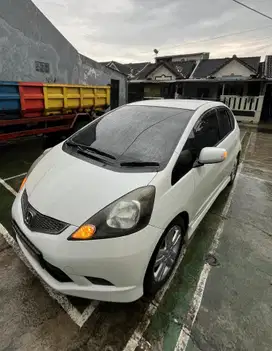 Honda Jazz 2010 Bensin