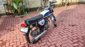 Honda cb100 th 1976