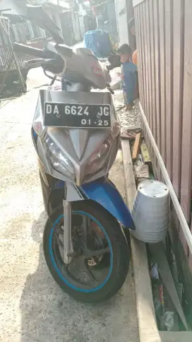 Vario cbs karbu,lengkap matian,mesin sehat