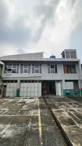 Dijual Bangunan 2 Lantai Ex Bengkel Di Jalan Raya Serpong Tangerang112