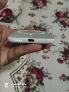 Power bank wearles 3020mah