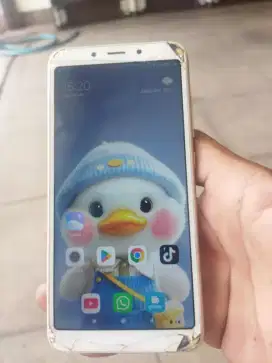 redmi 6 ram 3 . 32 minus liat foto aj