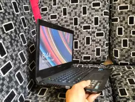 Lenovo B40 core i3 GEN 5+RAM 8 DUAL VGA FINGER print joss