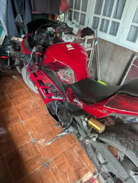 Ninja 250 fi thn 2015