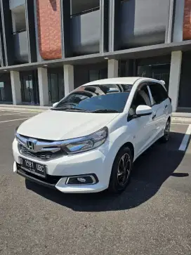Dijual MURAH !! Dan dijual Cepat, Honda New Mobilio upgrade RS km20 rb