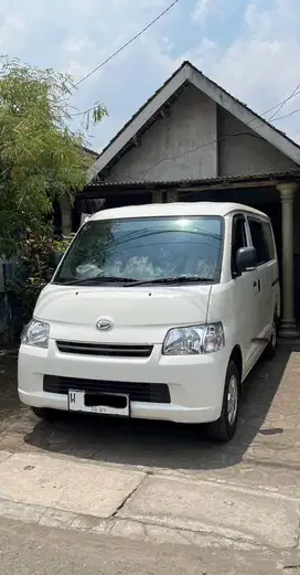 Sewa Grandmax + Driver