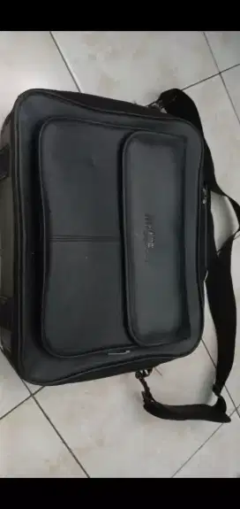 TAS  KULIT KANTOR