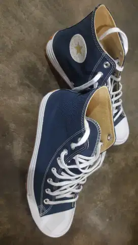 Sepatu Converse man