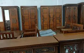 Lemari Kayu Jati 3 Pintu