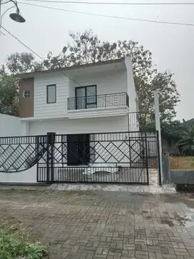 Dijual (BU) Rumah Baru Lokasi Tengah Kota Serang