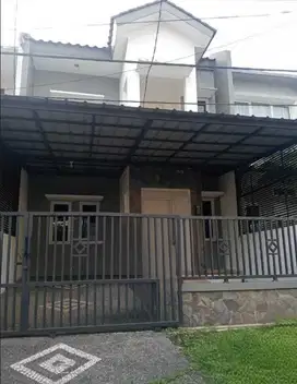 Rumah 4 Kamar Tidur Citra Grand Cibubur