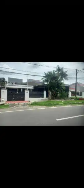 Di sewakan rumah di rawamangun