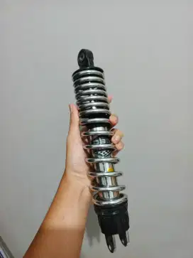 Dijual cepat shockbreaker DBS lexi old 125 Full chrome silver