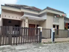 Rumah Di Kontrakan