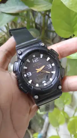 Jam casio aq s810