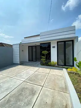 Rumah Baru Siap Huni Free Pagar Dekat Jalan Raya Magelang Yogyakarta