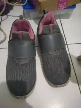Sepatu Scat Ardiles Wanita