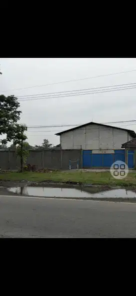 DIJUAL GUDANG JALAN RAYA BY PASS KRIAN - NOL JALAN - ADA IJIN INDUSTRI