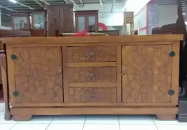 Bufet Laci Kayu Jati