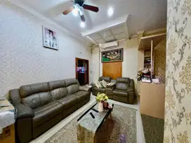 Dijual rumah siap huni 2 lt di Villa Melati Mas lt.120m hanya 2 M