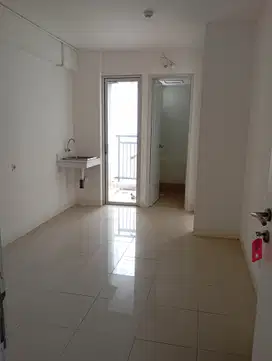 DIJUAL APARTEMEN 2 KAMAR DIATAS MALL BASSURA  BISA KPA/SHM
