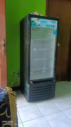 Showcase Aqua 4 rak