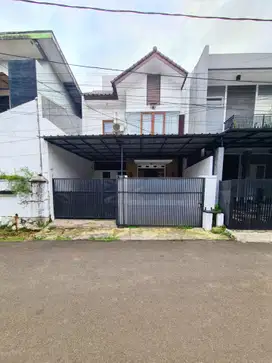 Rumah Pejaten Dijual. Komplek Jalan 3 Mobil, Dkt Ke Jalan Utama. NEGO