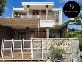 Dijual Cepat Rumah Hook Semi Furnish di Perumahan Cinere Residence Dep