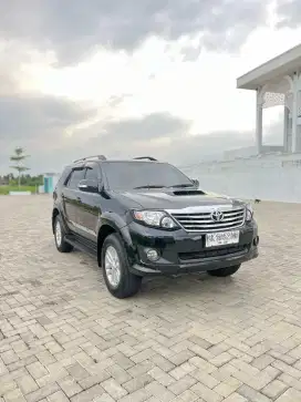 (DP38JT) TOYOTA FORTUNER G VNT TURBO M/T 2013 PAJERO SPORT INNOVA