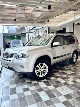 Nissan X-Trail ST 2.0 AT Matic 2013 KM Low Siap Pakai