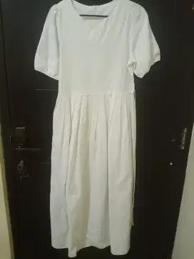 Dress putih panjang