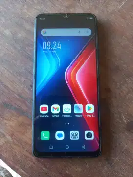 Infinix hot 11 play 4/64 batangan mulus 99%. No minus