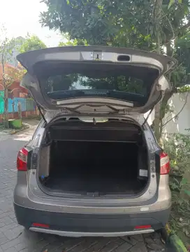 Dijual Suzuki SX4 S Cross matic 2016