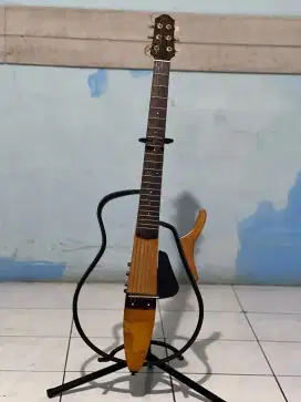 Guitar Silent Yamaha SLG110S