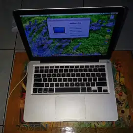 MacBook Pro core i7 2016