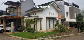 Rumah Hook, satu lantai, dijual di cluster bagus di area Bintaro