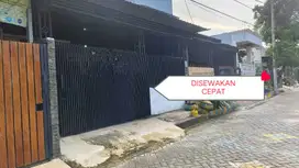 Rumah Siap Huni Di Perumahan Palm Oasis Surabaya