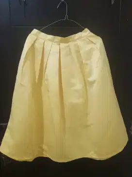Rok ruffle cewe