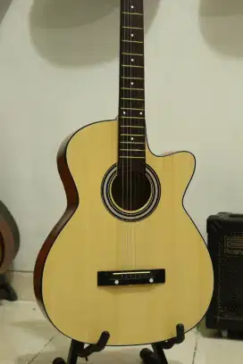 Gitar akustik baru merek Yamaha siap antar cod bayar di tempat