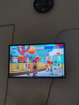 Di jual tv LED merk LG 32inc pemakaian baru 1thn,barang masih ori