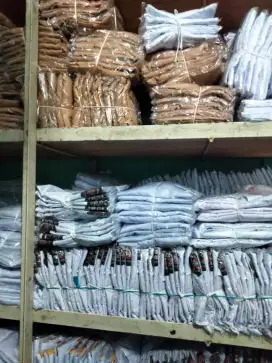 Distributor Seragam SD