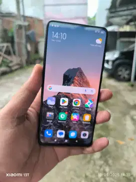 MI 9T pro 6/128gb batangan tinggal pakai no minus