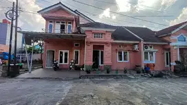 Rumah + usaha laundry dekat pasar prumnas sako