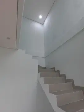 Cluster rumah lokasi hadap jalan raya Setu cipayung. jakarta timur