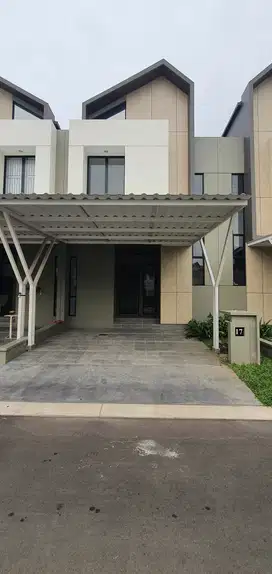 Dijual Cepat Rumah Fedora Park Suvarna Sutera Brand New