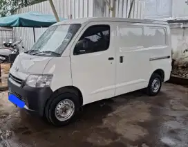 Rental Grandmax Blindvan