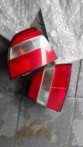 Jual lampu belakang mobil sedan Honda Accord
