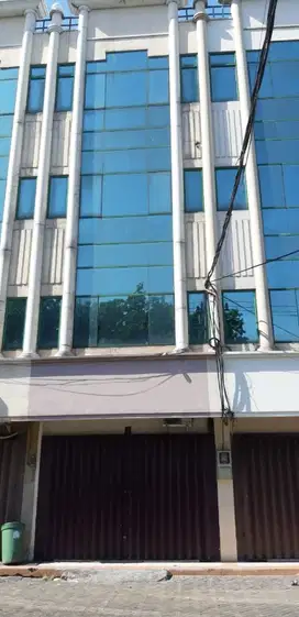 Ruko Pengampon Square Hadap Jalan Raya
