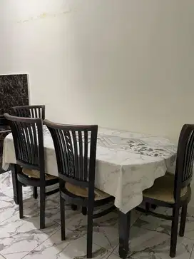 Rumah Puri Gardena (Ukuran 8x18 m)