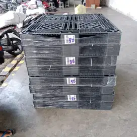 Pallet plastik bekas murah palet plastik bekas surabaya